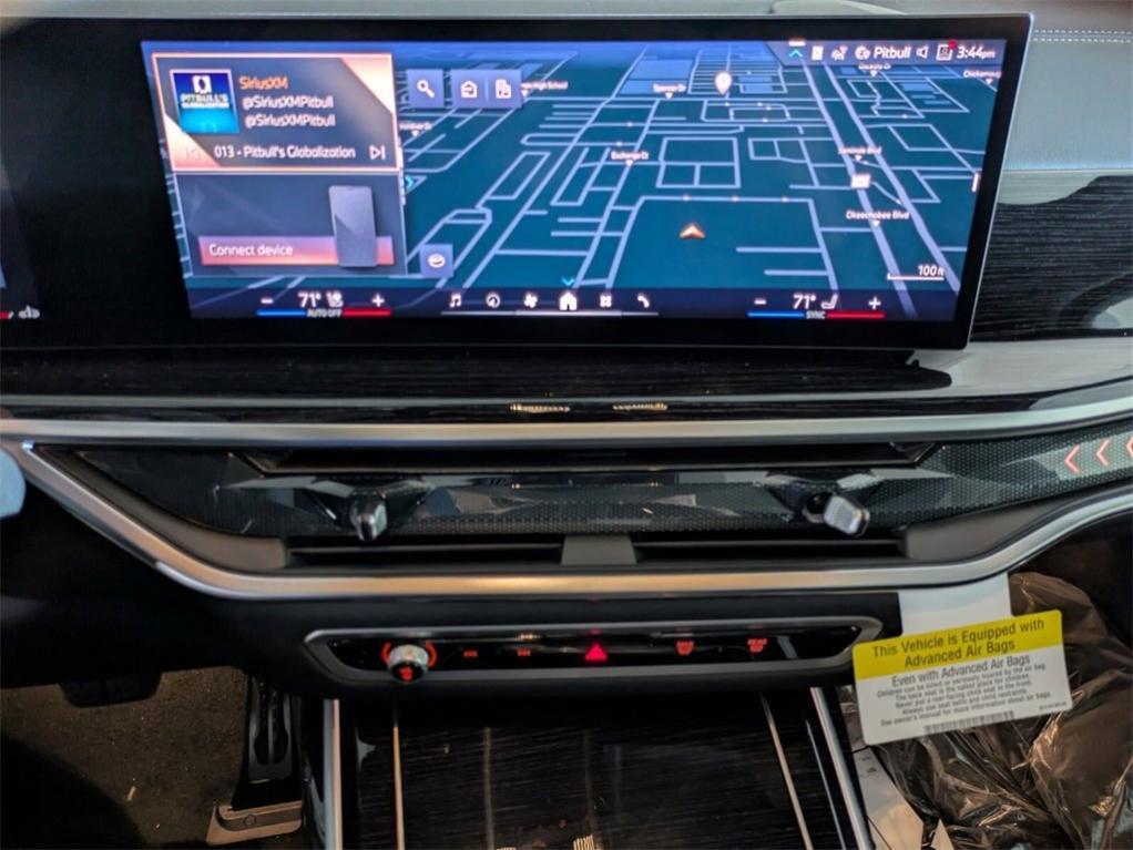 new 2026 BMW X7 car