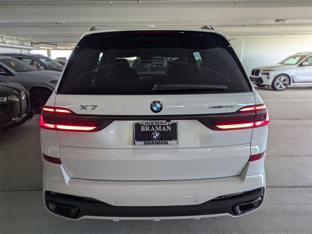 new 2026 BMW X7 car