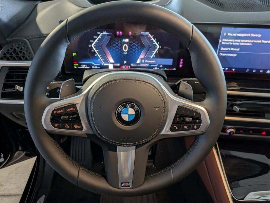 new 2025 BMW X6 car