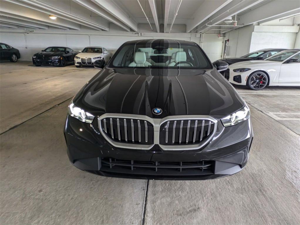 new 2025 BMW 530 car