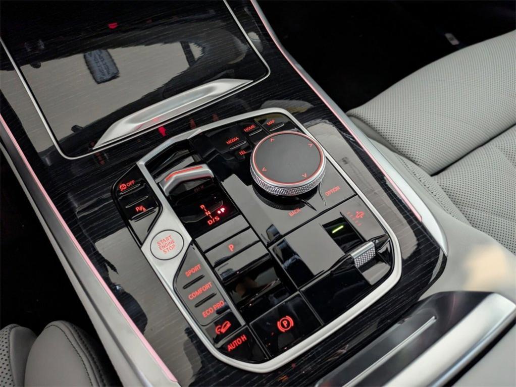 new 2026 BMW X7 car