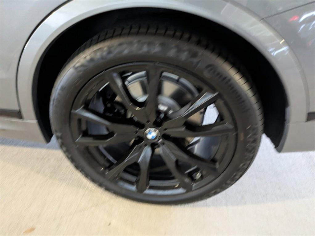 new 2026 BMW X7 car