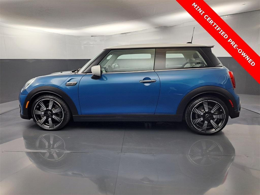 used 2023 MINI Hardtop car, priced at $29,995