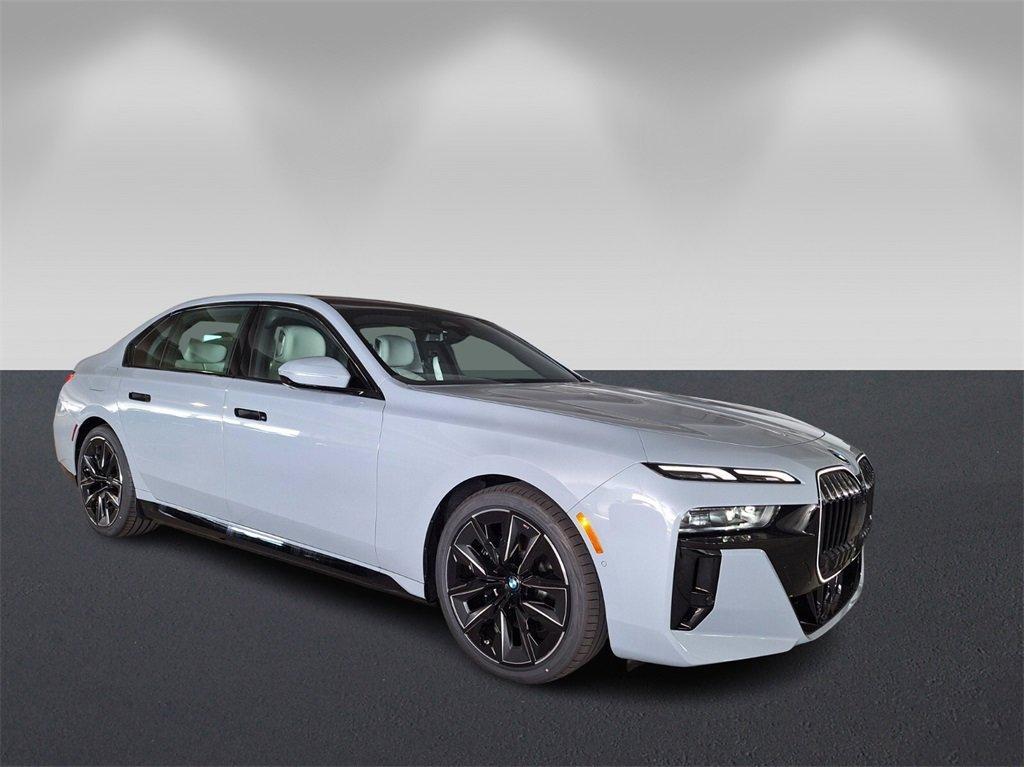 new 2025 BMW 750e car