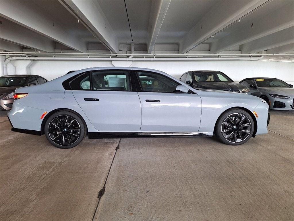 new 2025 BMW 750e car
