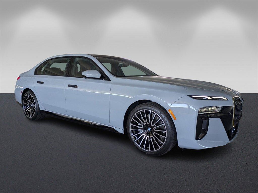 new 2025 BMW 760 car