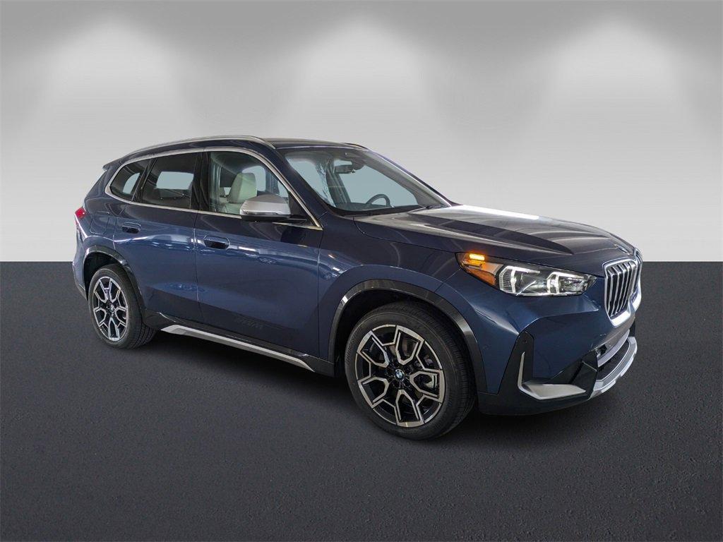 new 2025 BMW X1 car