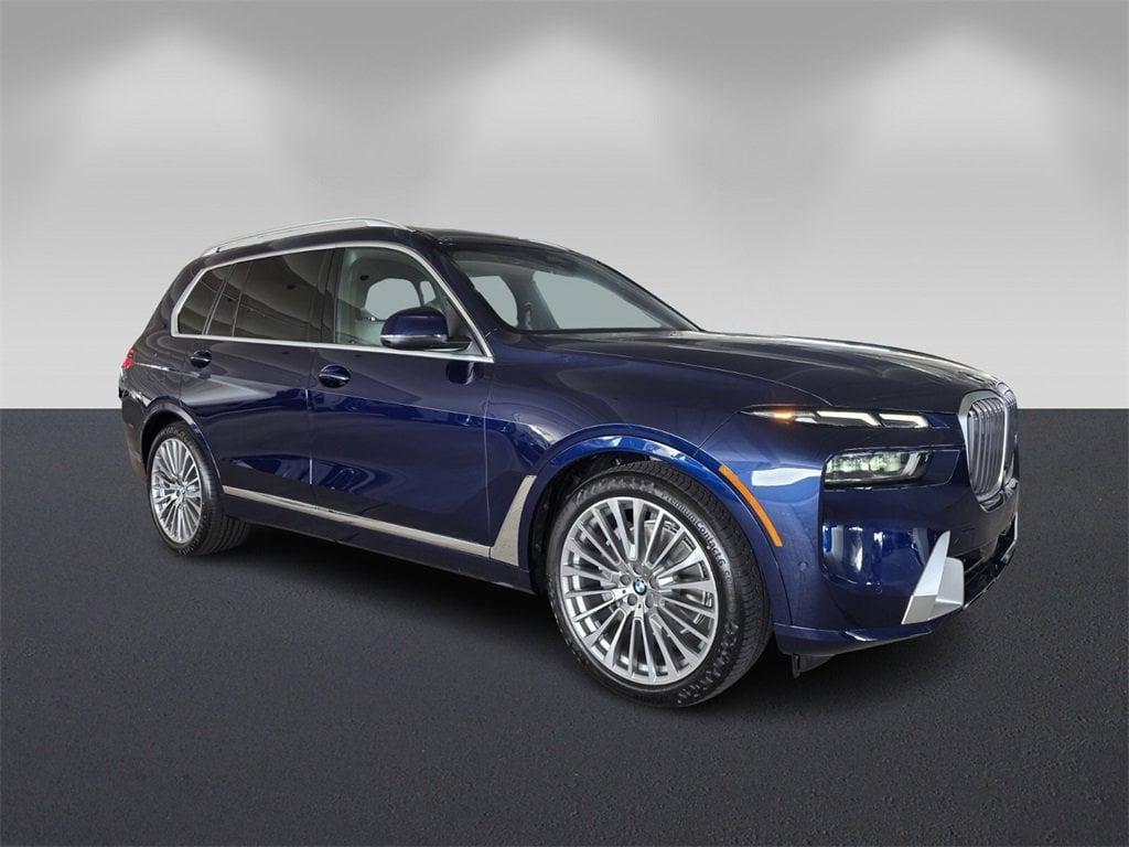 new 2026 BMW X7 car