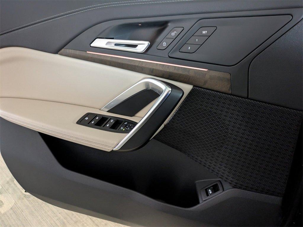 new 2025 BMW X1 car