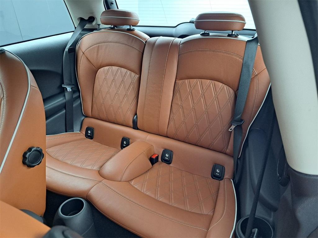 used 2020 MINI Hardtop car, priced at $18,995