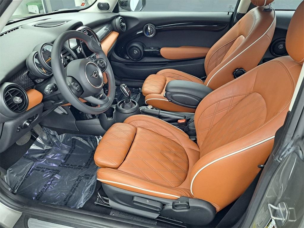 used 2020 MINI Hardtop car, priced at $18,995