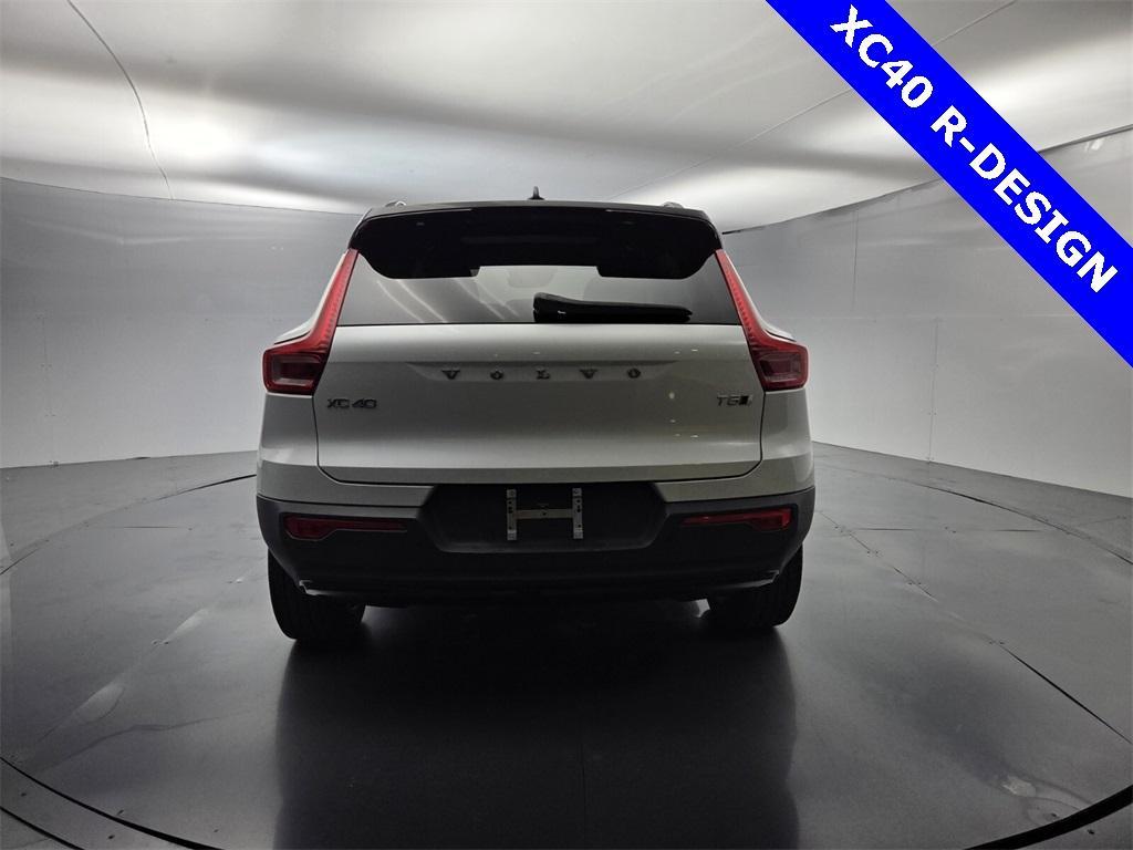 used 2022 Volvo XC40 car, priced at $29,995