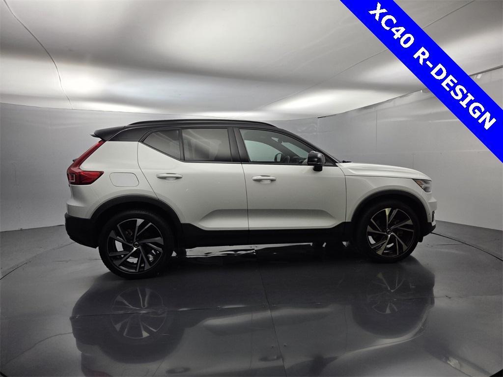 used 2022 Volvo XC40 car, priced at $29,995