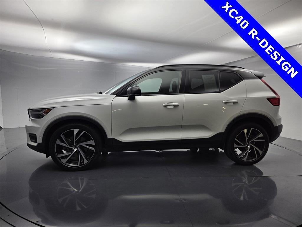 used 2022 Volvo XC40 car, priced at $29,995