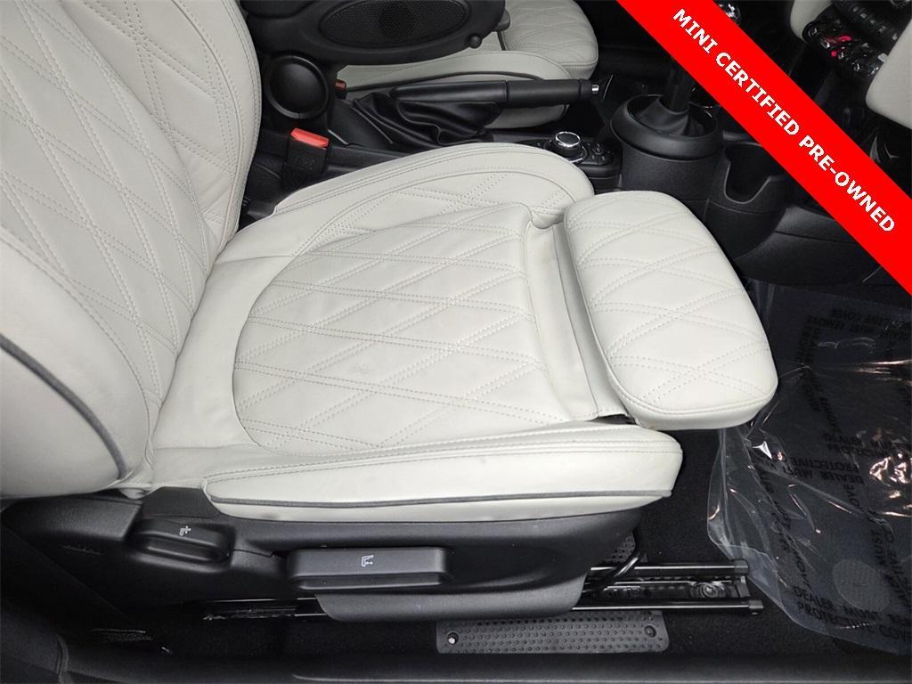 used 2022 MINI Hardtop car, priced at $25,906