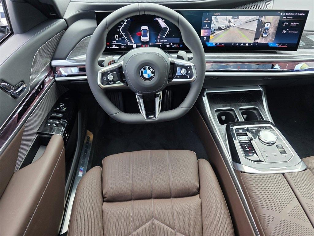 new 2025 BMW 760 car