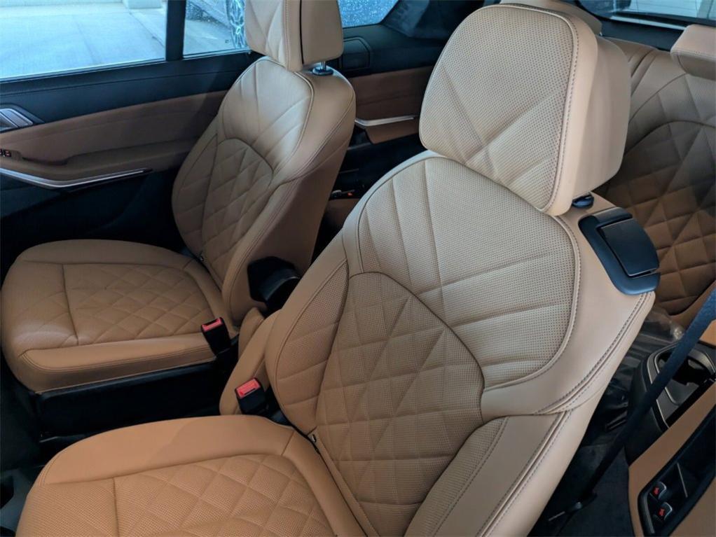 new 2026 BMW X7 car