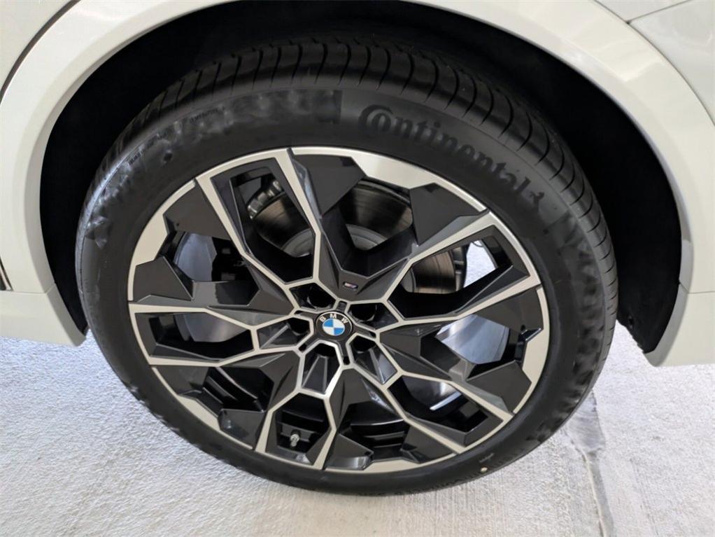 new 2026 BMW X7 car