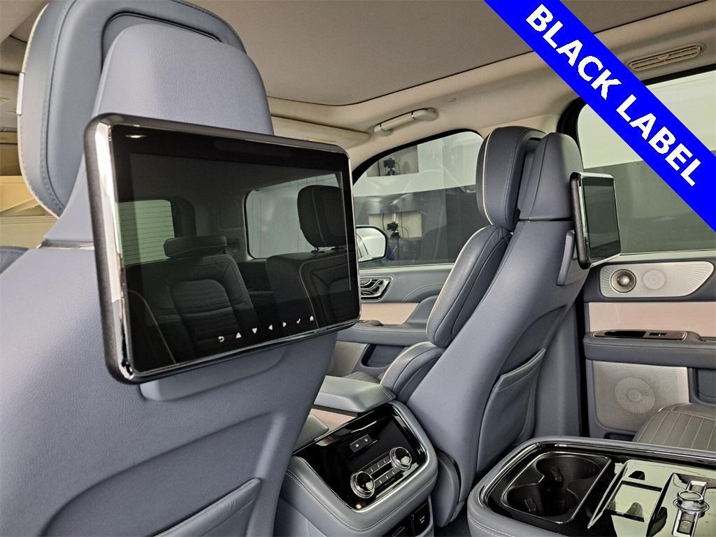 used 2019 Lincoln Navigator car, priced at $44,995