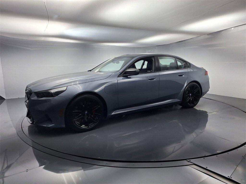 new 2026 BMW M5 car