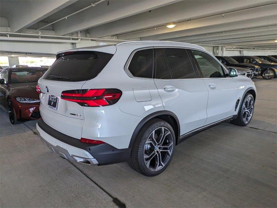 new 2025 BMW X5 car