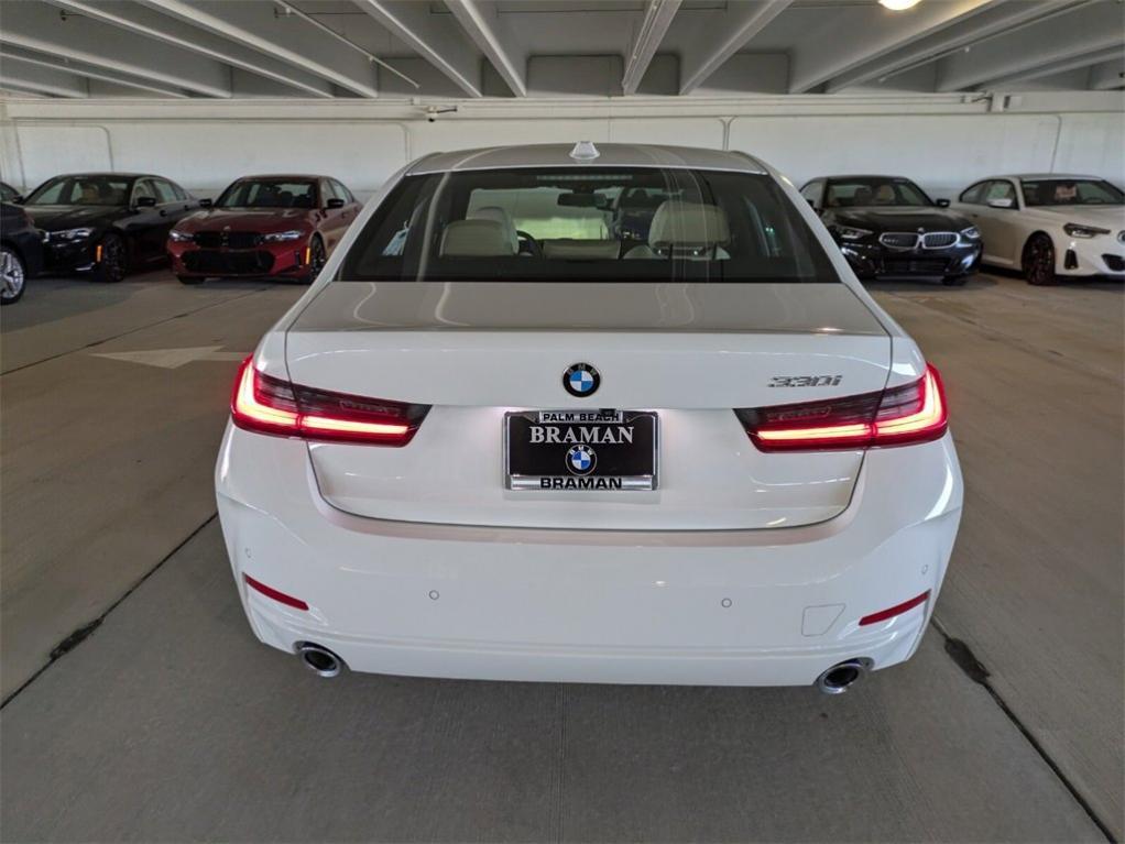 new 2025 BMW 330 car