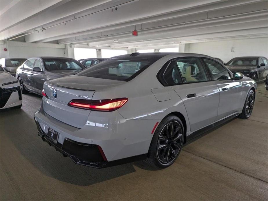 new 2024 BMW i7 car