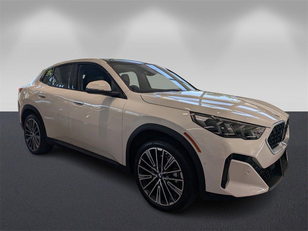 new 2025 BMW X2 car