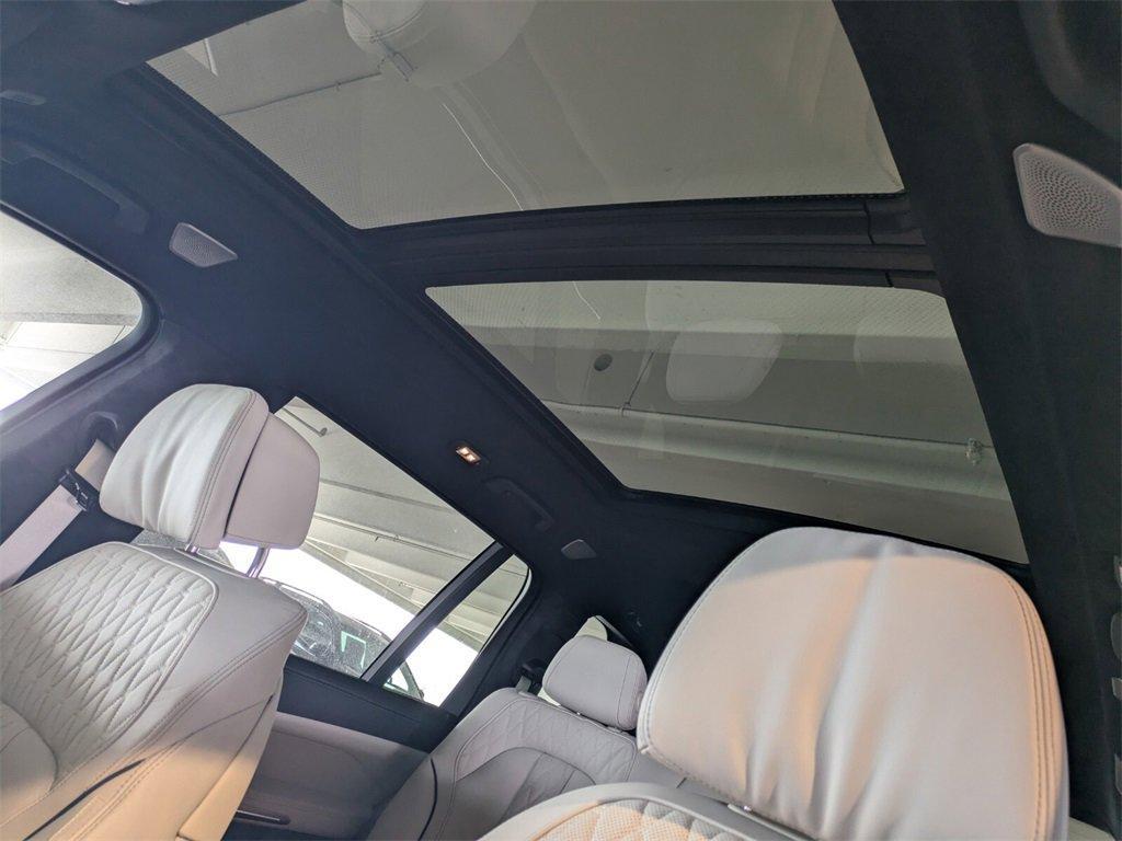 new 2026 BMW ALPINA XB7 car