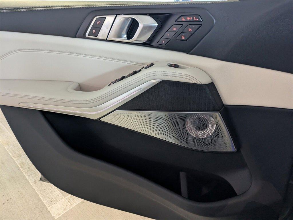 new 2026 BMW ALPINA XB7 car