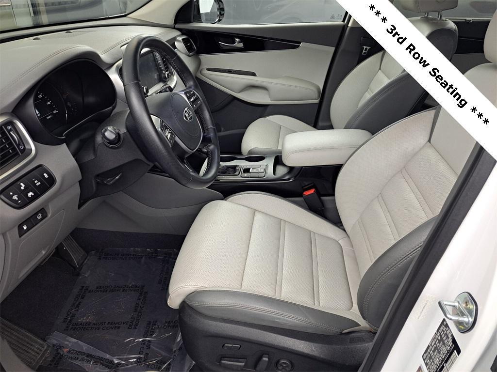 used 2019 Kia Sorento car, priced at $22,250