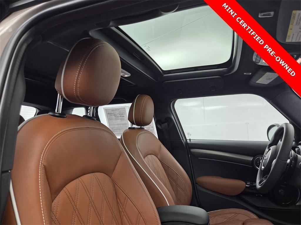 used 2024 MINI Hardtop car, priced at $28,995