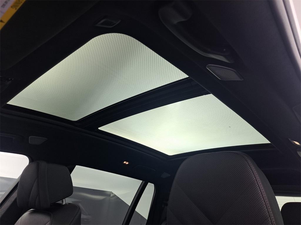 used 2023 BMW X7 car, priced at $76,995