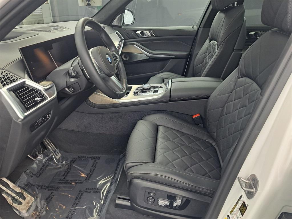 used 2023 BMW X7 car, priced at $76,995