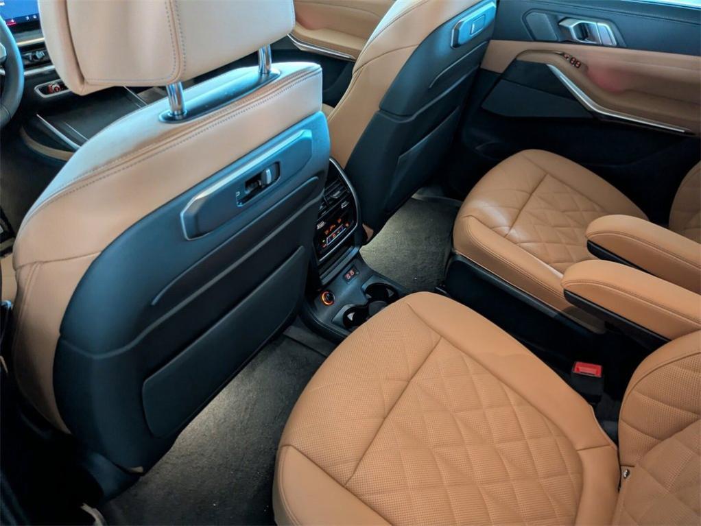 new 2026 BMW X7 car