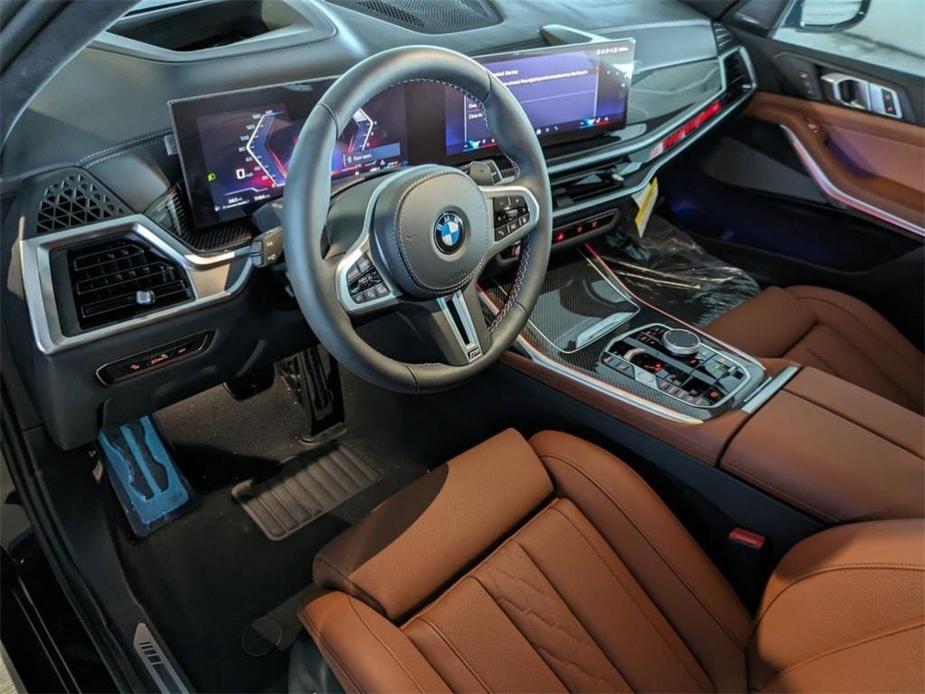 new 2025 BMW X7 car