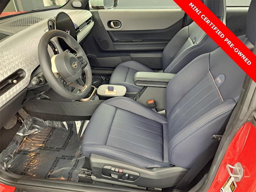 used 2025 MINI Hardtop car, priced at $32,995