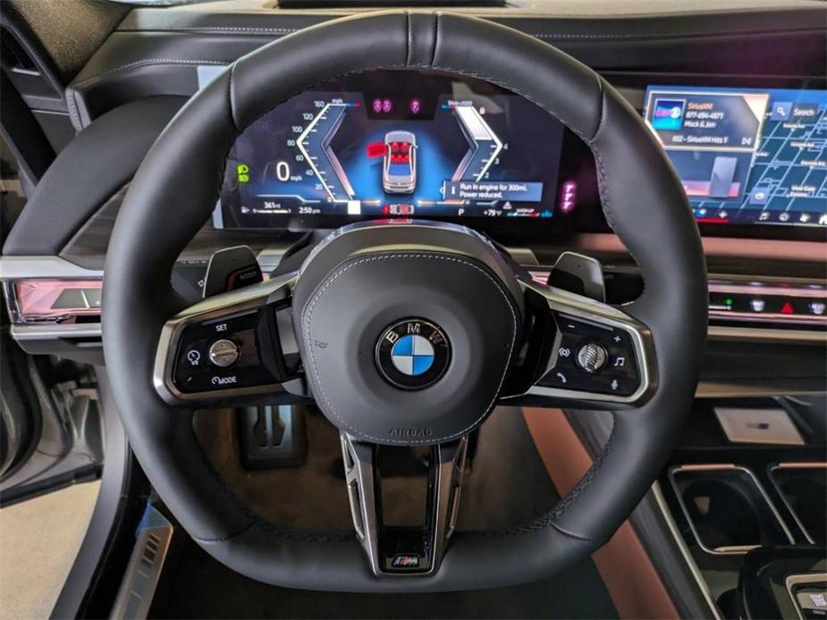 new 2024 BMW 760 car