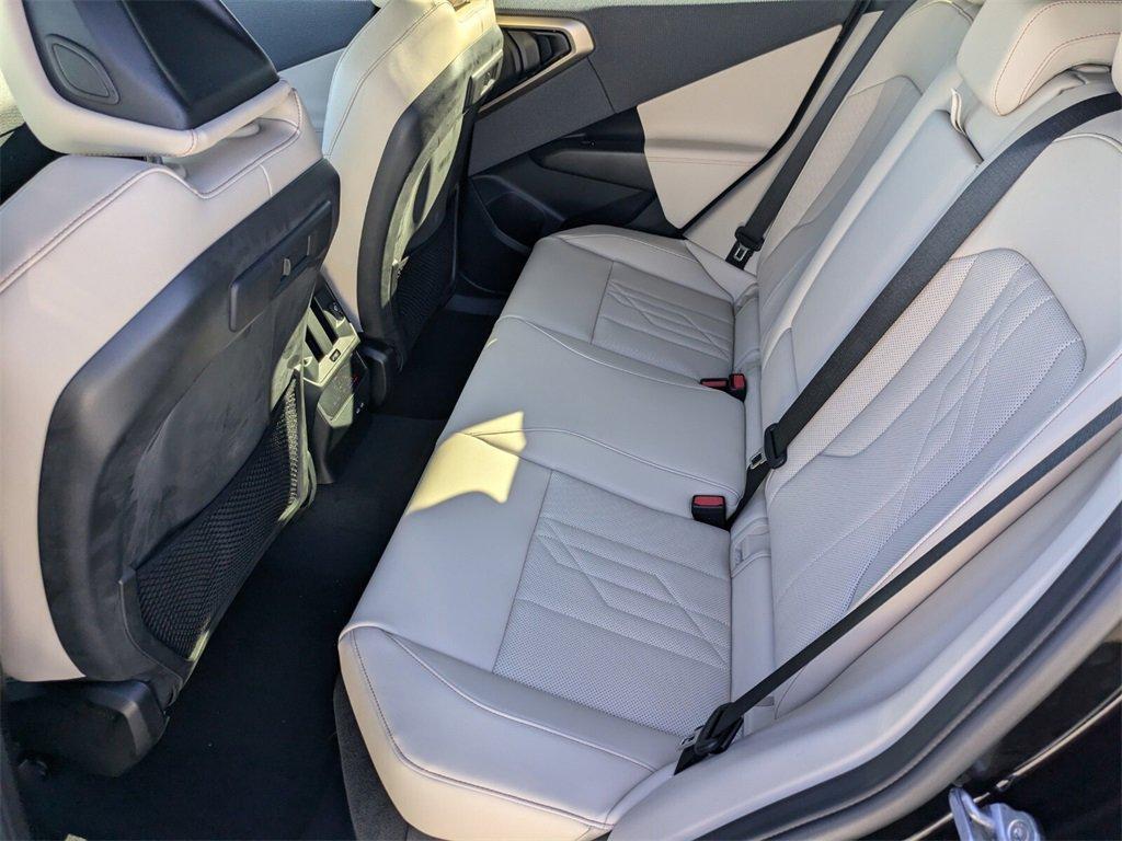 new 2025 BMW X3 car