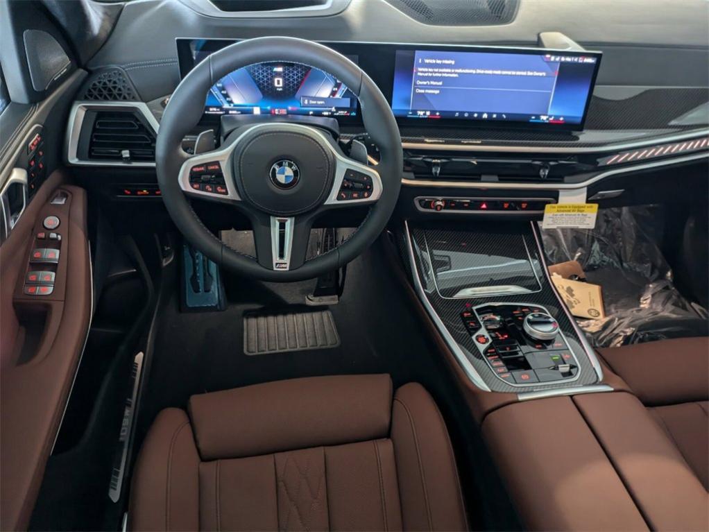 new 2025 BMW X7 car