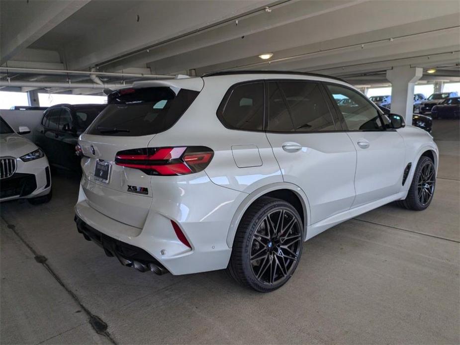 new 2025 BMW X5 M car