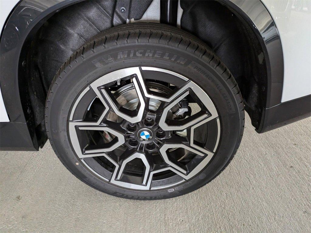 new 2025 BMW X1 car