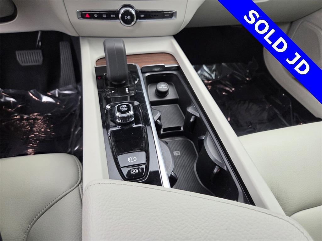 used 2022 Volvo S60 car, priced at $26,995