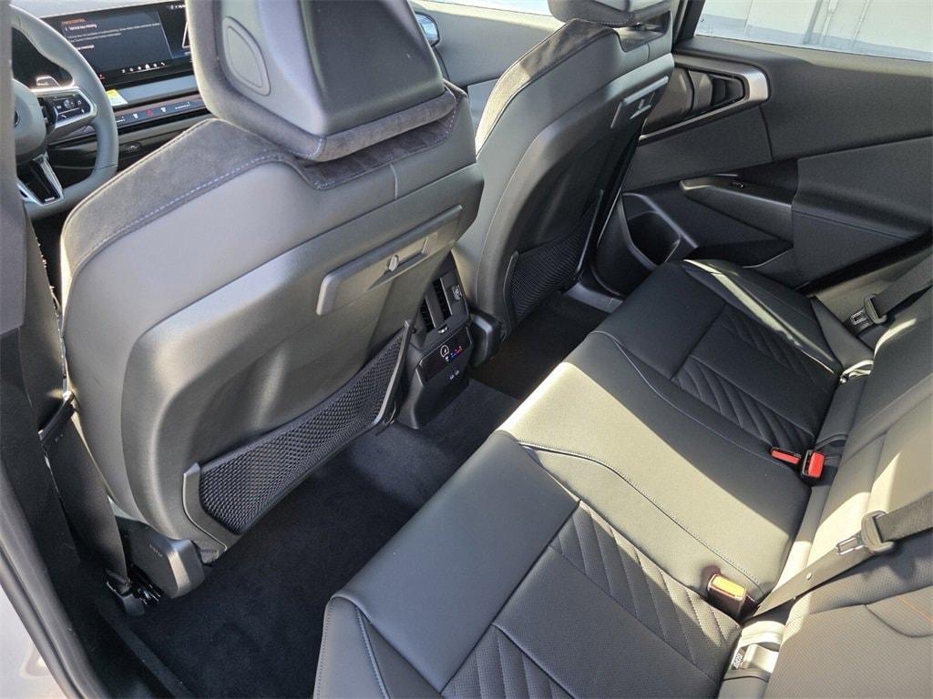 new 2025 BMW X3 car