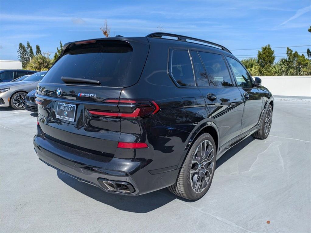 new 2025 BMW X7 car