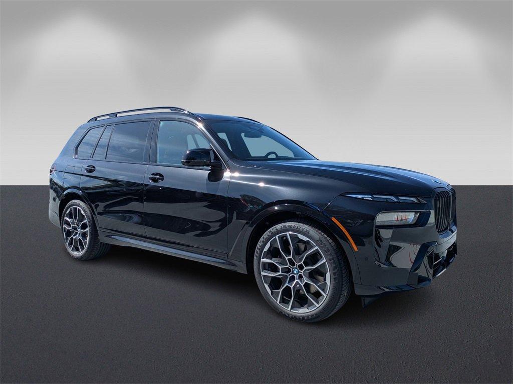 new 2025 BMW X7 car