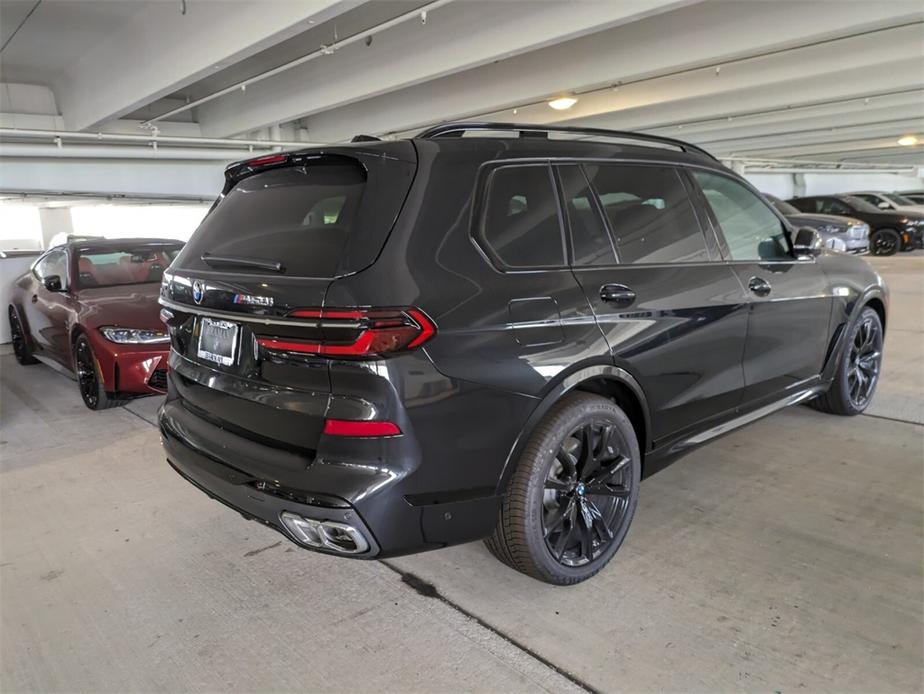 new 2025 BMW X7 car