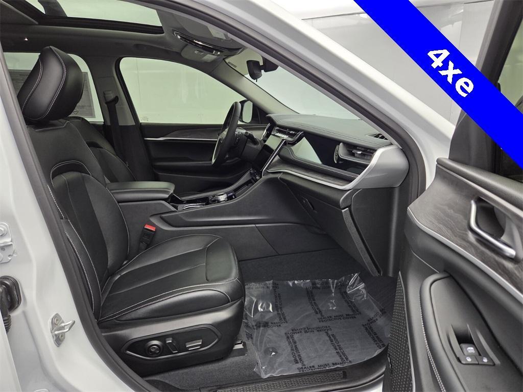 used 2023 Jeep Grand Cherokee 4xe car, priced at $29,495