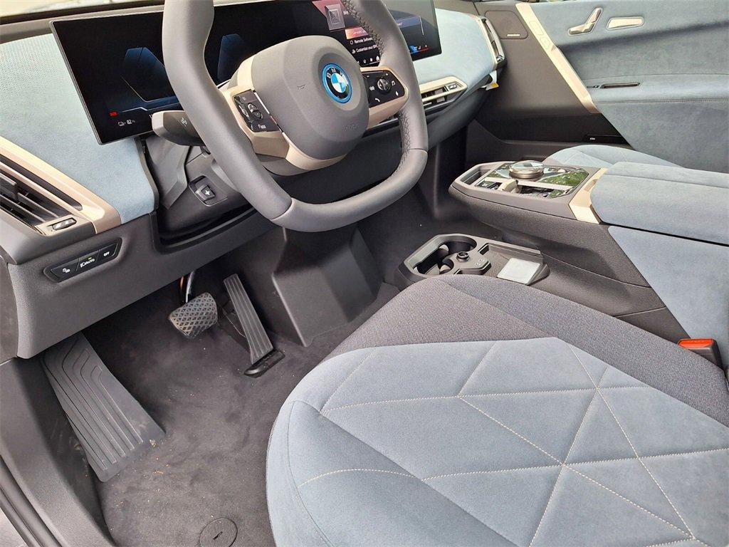 new 2025 BMW iX car