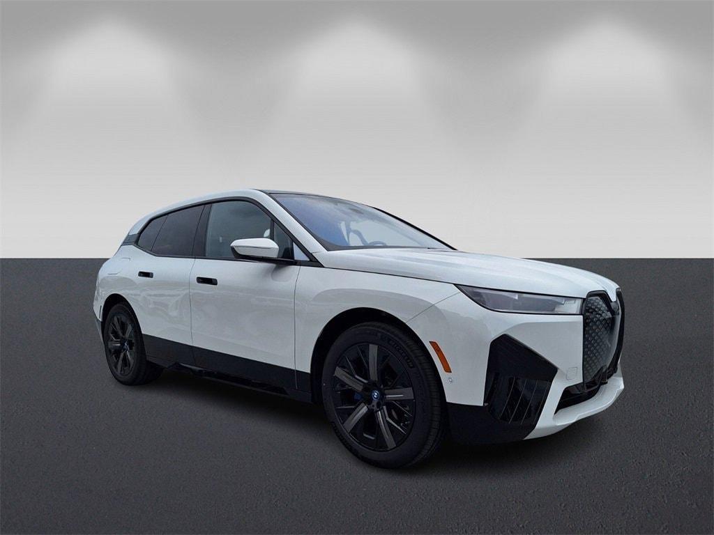 new 2025 BMW iX car